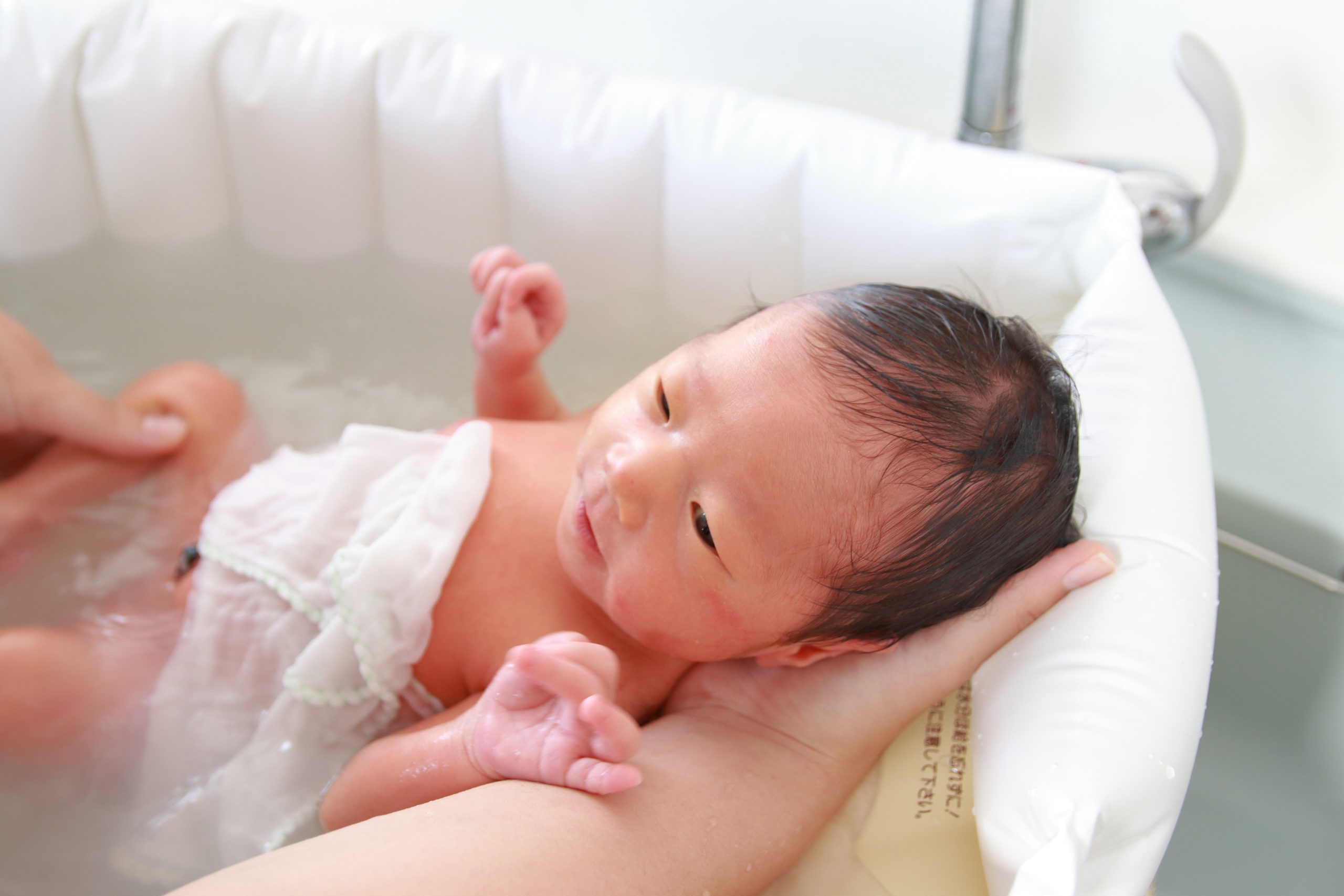 新生児の沐浴にあると便利なアイテム 赤ちゃん成長ナビ 小児科専門医師 監修