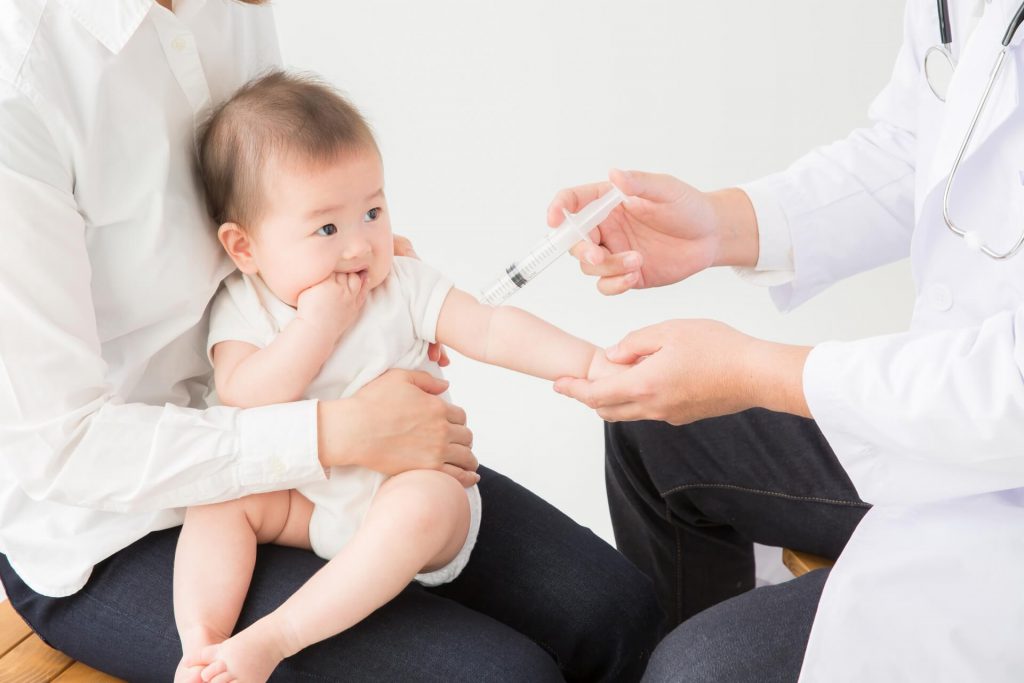0歳で受ける赤ちゃんの予防接種 赤ちゃん成長ナビ（小児科専門医師 監修）