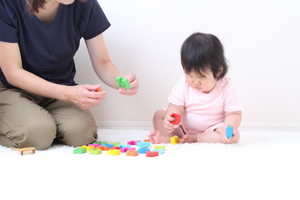 生後8ヶ月の赤ちゃんとの遊び方 赤ちゃん成長ナビ 小児科専門医師 監修