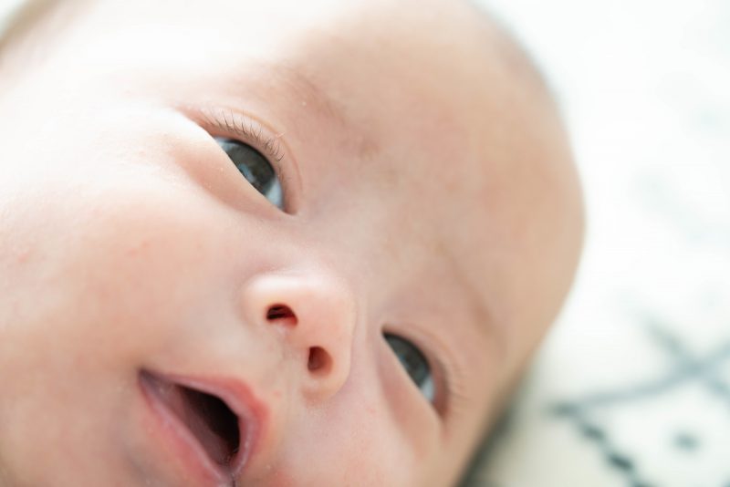 赤ちゃんのまぶたが一重から二重になるまで 赤ちゃん成長ナビ 小児科専門医師 監修