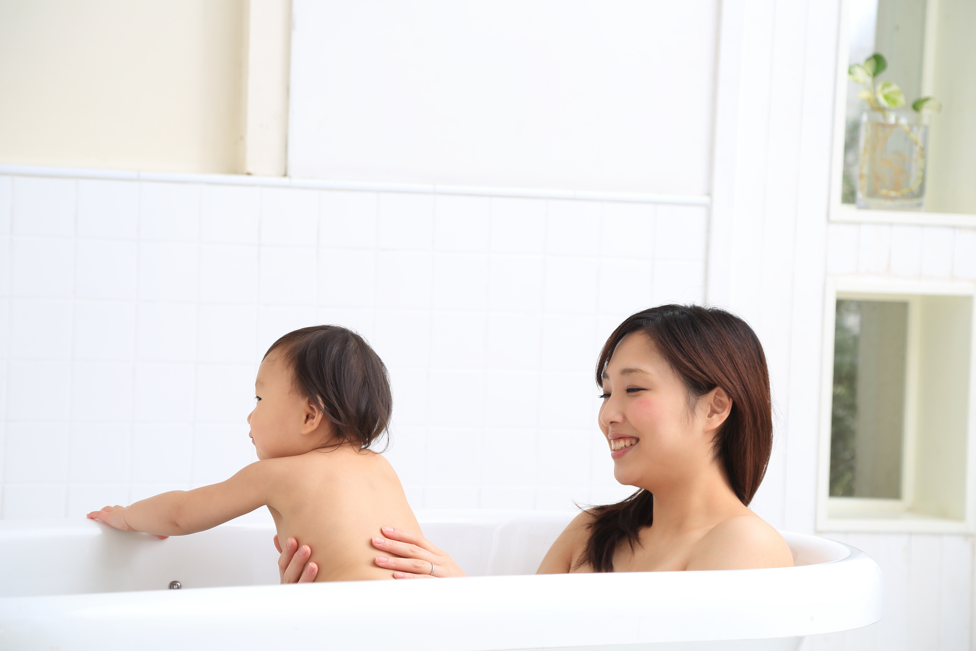 時期別・ワンオペ育児でのお風呂の入り方 赤ちゃん成長ナビ（小児科専門医師 監修）