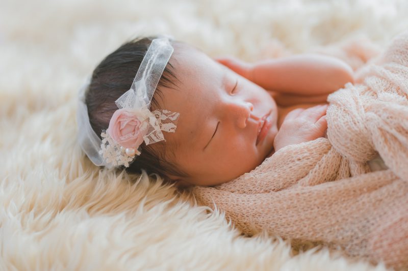 赤ちゃんが寝起きに泣く理由と対処法 赤ちゃん成長ナビ 小児科専門医師 監修